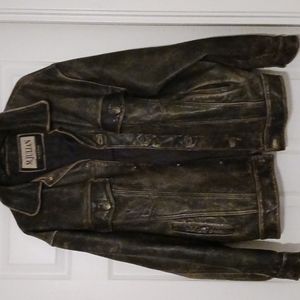 Boomer leather jacket